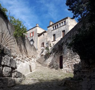 experience the French art of living