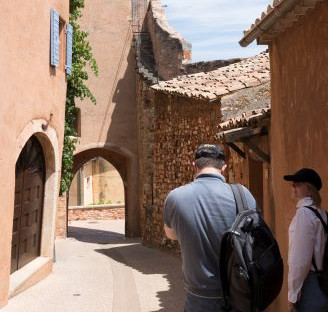 Discovering the vineyards of Châteauneuf-du-Pape