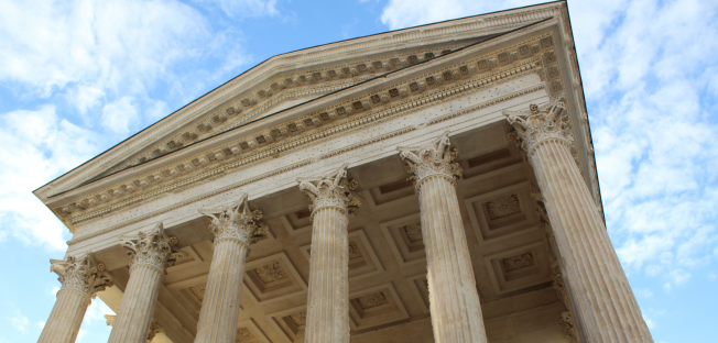 Visite de Uzès, premier Duché de France