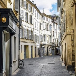 Escale croisiériste privée: Avignon